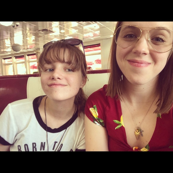 Meet your Posher, Jaelyn - Picture 5 of 7